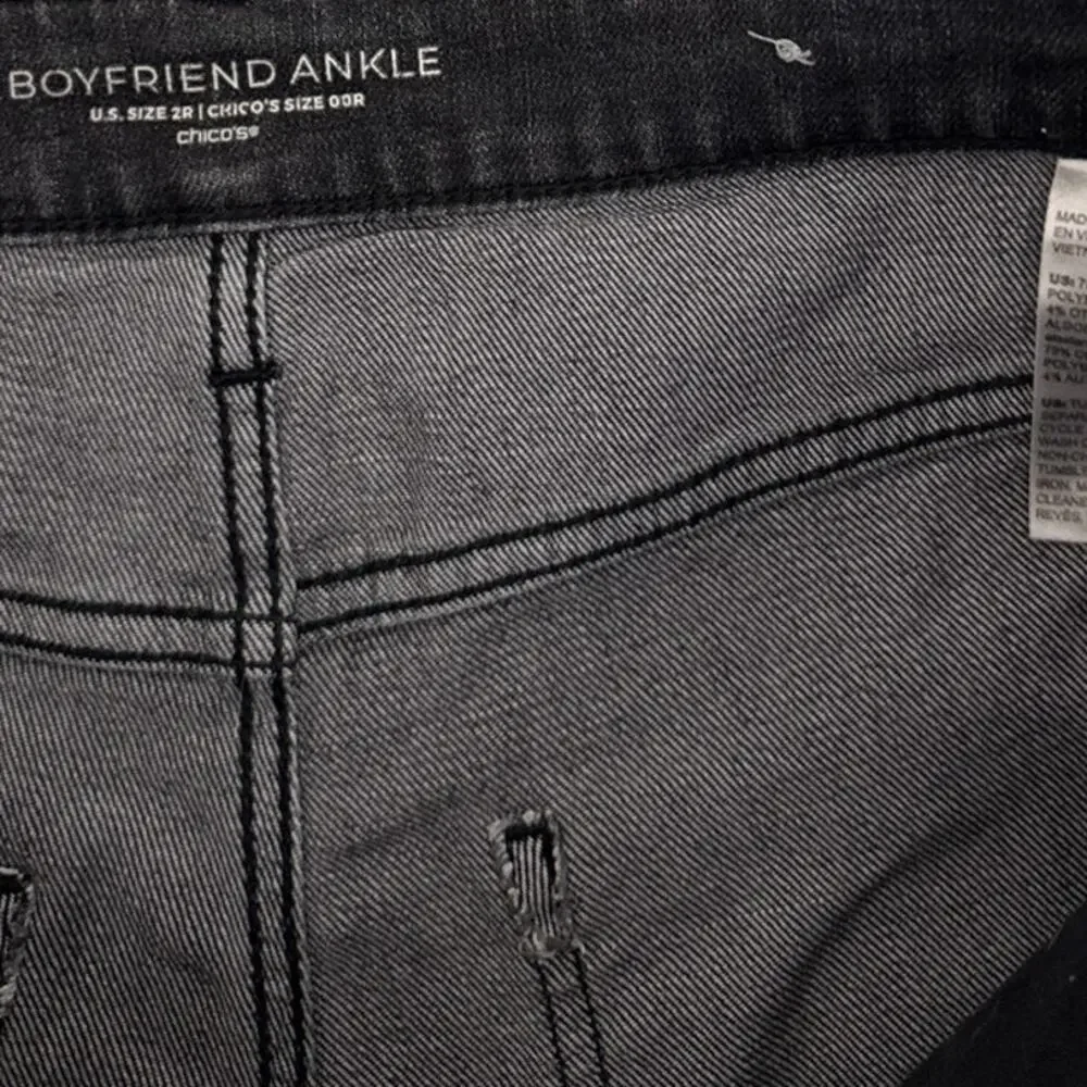 Chico's Jeans Boyfriend Ankle Black Denim Distressed Leopard Detail Size 2